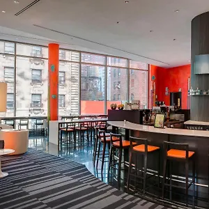 Courtyard By Marriott Manhattan/central Park מלון