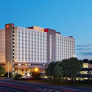 Hilton Newark Airport Отель
